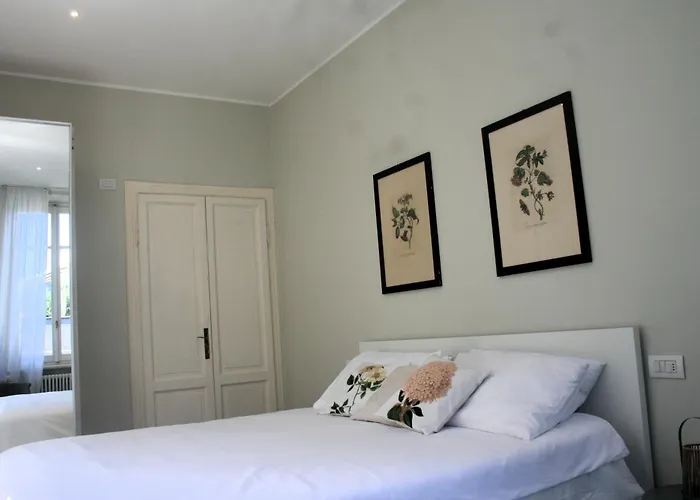 Marina Boutique & 4* קומו