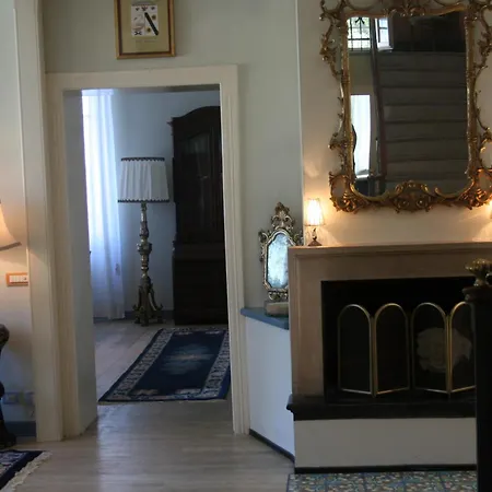 Marina Boutique & فندق مبيت وإفطار